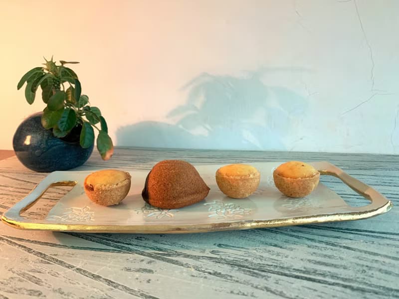 印花金邊麵包托盤_陶器餐盤