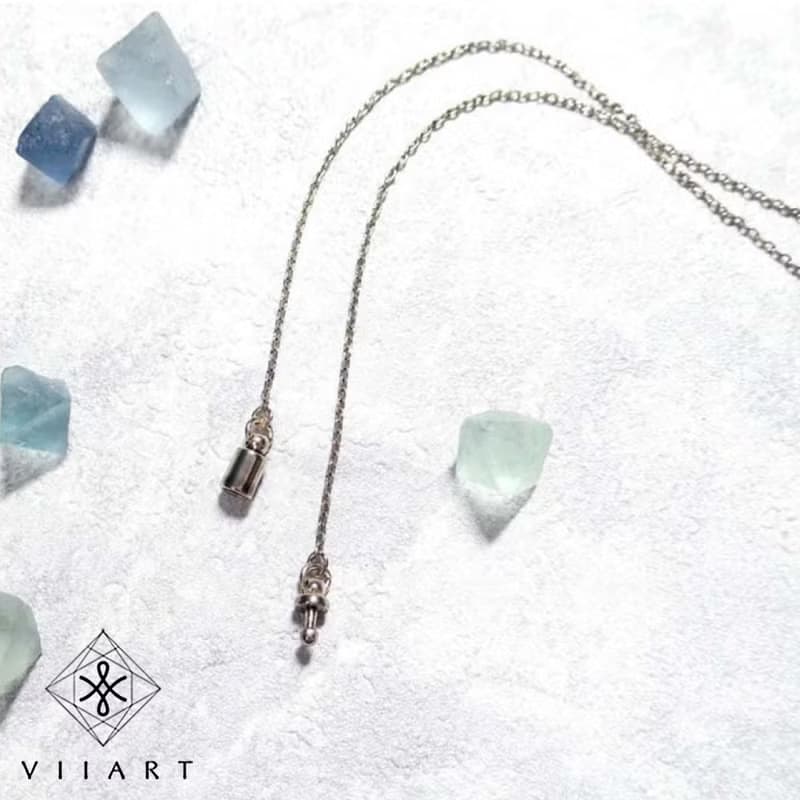 VIIART。小森林。Vintage綠髮晶古著金Y字長項鍊
