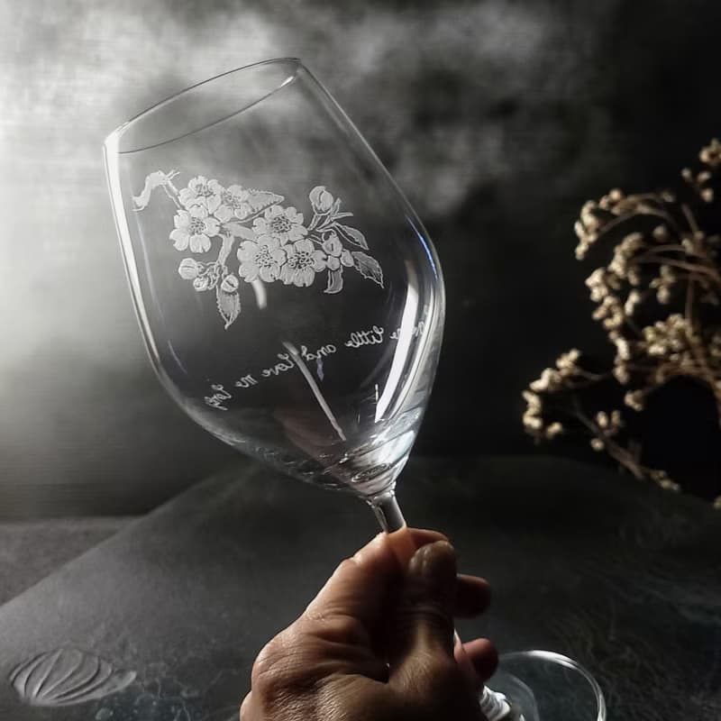 【婚賀櫻花對杯】客定手雕 紅酒對杯 手工雕圖/免費刻字