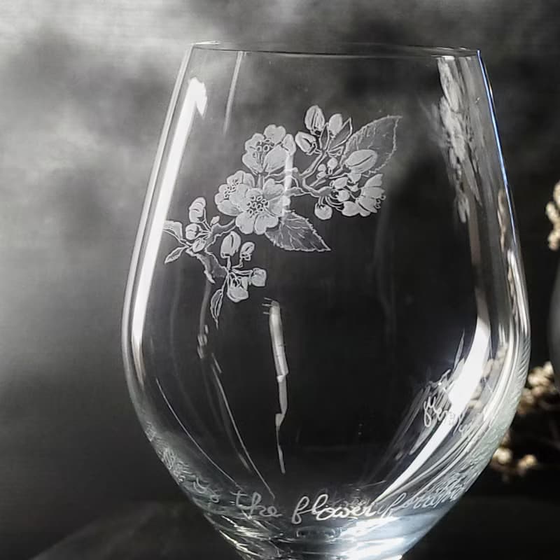 【婚賀櫻花對杯】客定手雕 紅酒對杯 手工雕圖/免費刻字