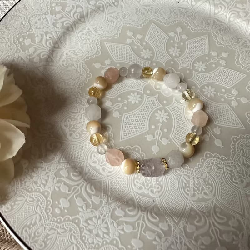 超七貔貅雪白米色系彈性手鍊