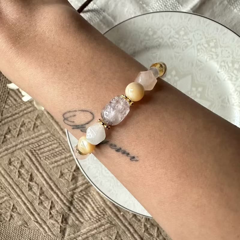 超七貔貅雪白米色系彈性手鍊