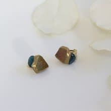 備前焼 金継ぎ　蝶ばねクリップイヤリング　茶色　アパタイト 天然石 金継ぎ　 伝統工芸　a3