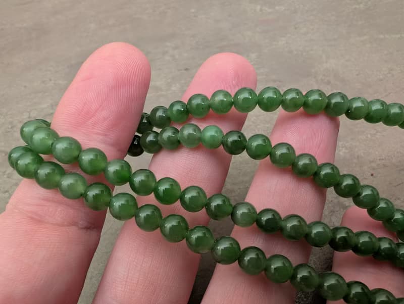 綠色正品天然俄羅斯玉軟玉項鍊馬拉祈禱 108 顆冥想珠