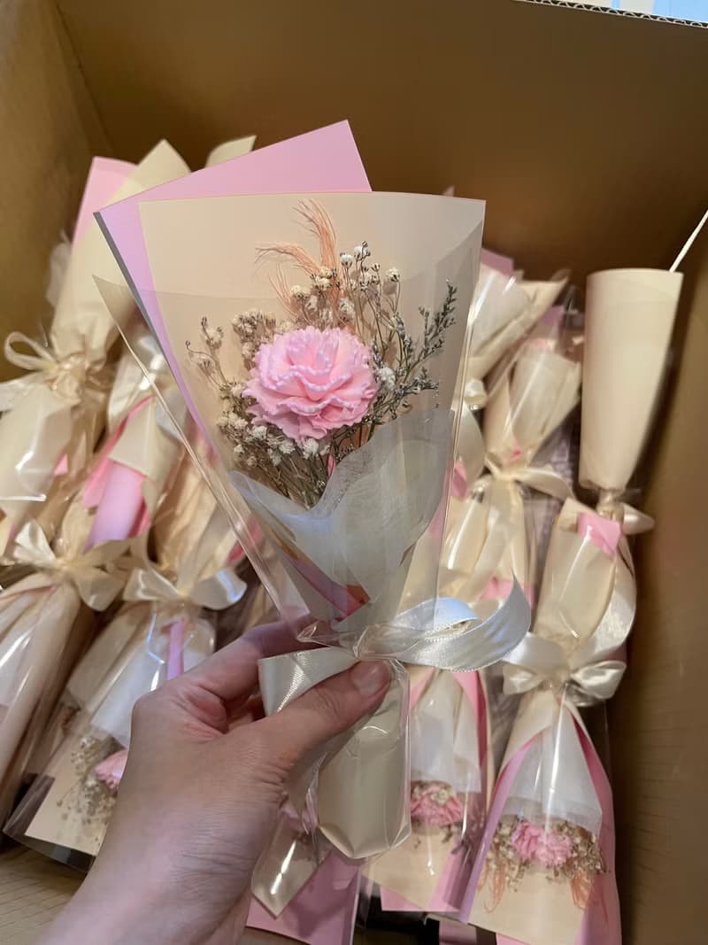 母親節花束 康乃馨花束 乾燥花束 企業花禮 母親節禮物