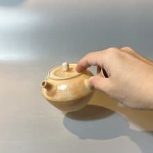 柴燒瓷土奶油系側把茶壺 / 古樸落灰  / 小平凡手作