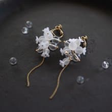 圓形花朵 耳環 / 耳夾 / 啞白色