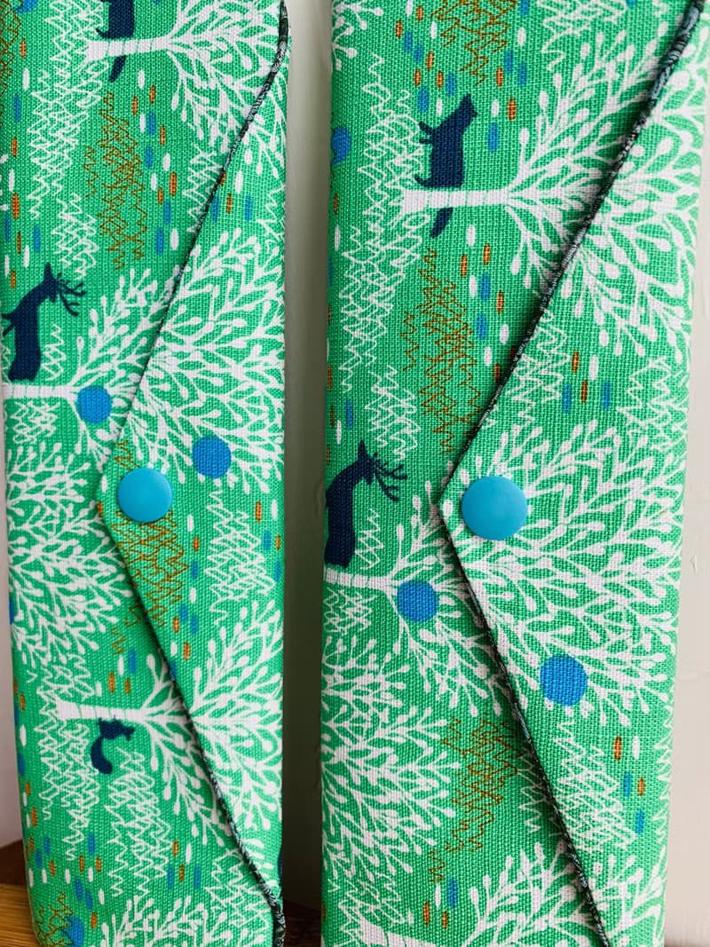 文青風環保筷袋  雪白森林 青草綠  手作餐具袋.交換禮物.