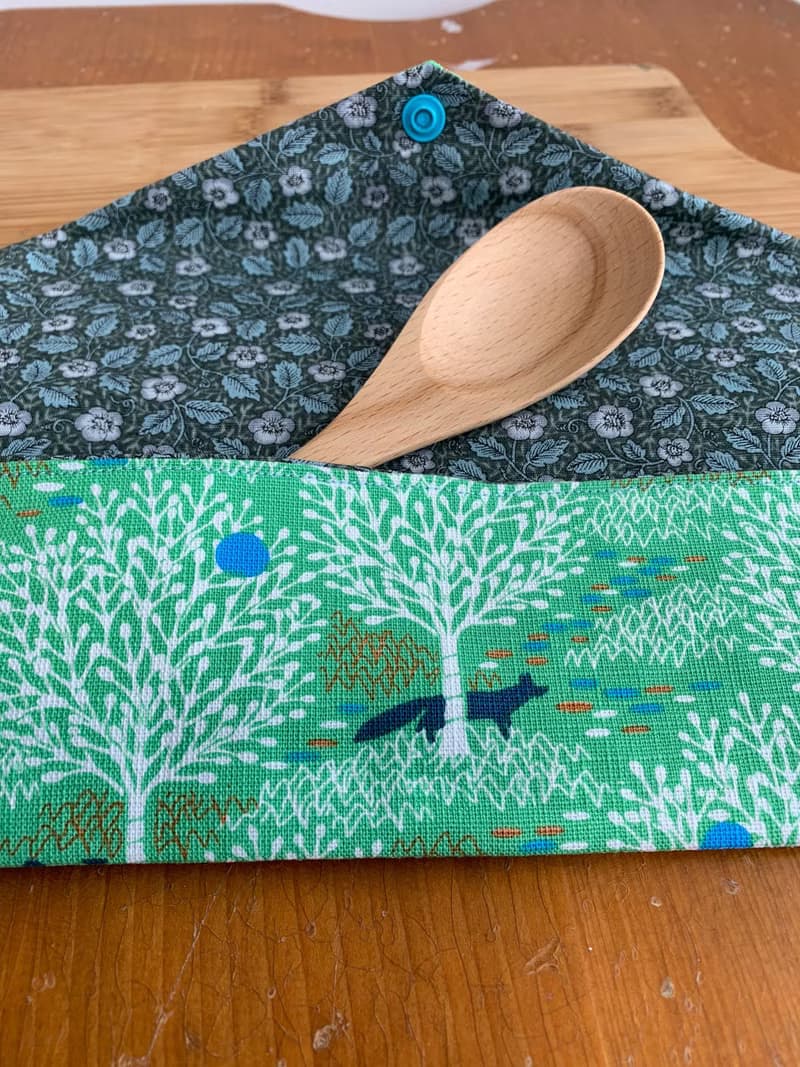 文青風環保筷袋  雪白森林 青草綠  手作餐具袋.交換禮物.