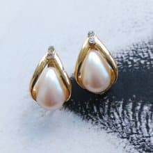 Vintage Jewelry 西洋古董飾品 AVON 秀氣優美水滴仿珠 夾式耳環