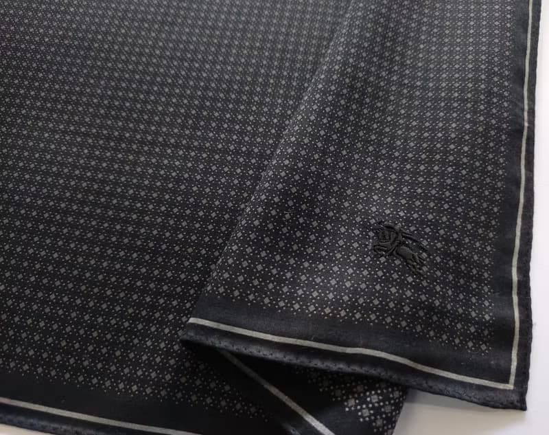 Burberry Vintage Handkerchief Diamond Pattern Black 20x 20 inches