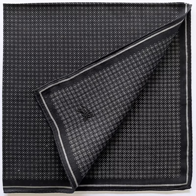 Burberry Vintage Handkerchief Diamond Pattern Black 20x 20 inches