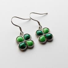 クローバー 【Leaf Green】七宝焼のピアス イヤリング 純銀胎七宝