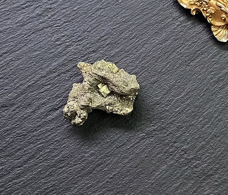 小小能量礦石擺件-可愛精品小黃銅礦原礦//財運//水晶//聚財