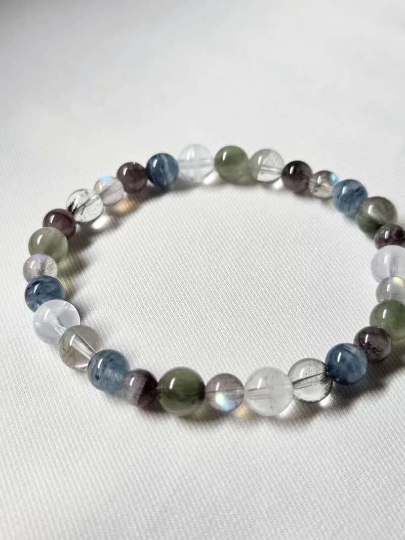 綠髮晶  高光拉長石 綠幽靈  藍兔毛 紫紅極光 白幽靈 水晶手鍊