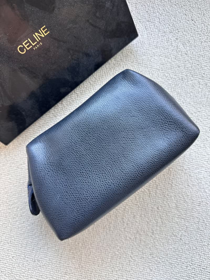 中古包 Vintage Celine 深藍色荔枝紋牛皮化妝包小斜揹包