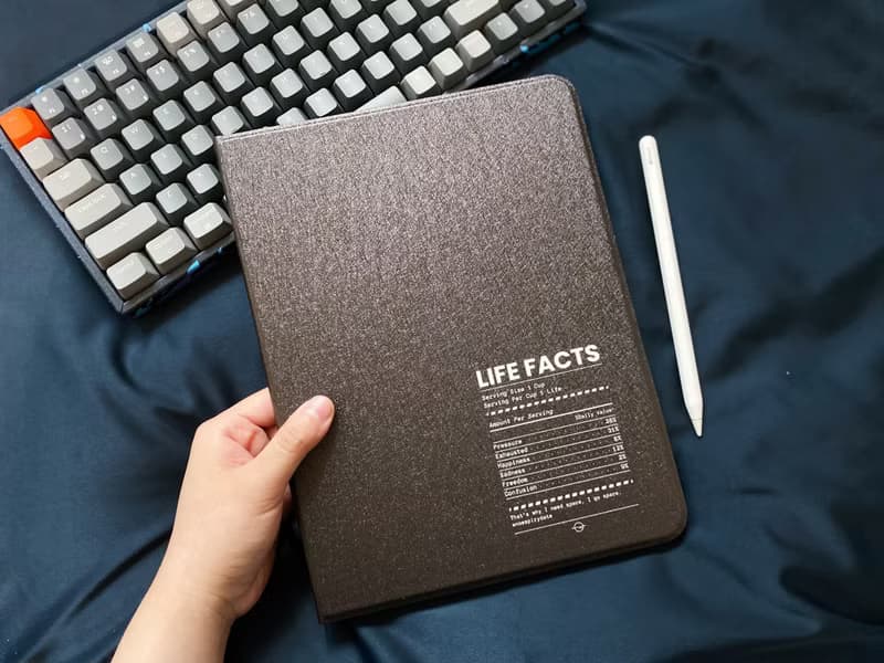 人生好難 防摔IPAD保護套 附筆槽位