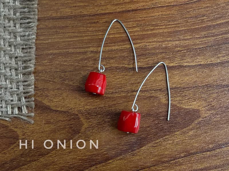 Hi onion還有明天 擦掉口紅 小眾設計純銀紅色長款耳環耳夾復古