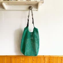 【好日手作】Handmade。手工韓國棉線編織鏤空郵差綠斜背大包