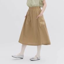 拼接口袋傘裙/玻璃海棠11號/白茶烏龍/寗夏綻花 夏日穿搭推薦