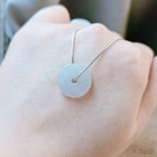 【親翠】天然翡翠 冰睛清秀佳人清爽平安釦方釦鎖骨鏈 送禮首選