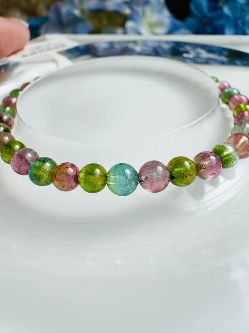 高單彩稀有色西瓜碧璽4.4-4.7mm6g帕萊依巴藍旺夫石電氣石高頻磁