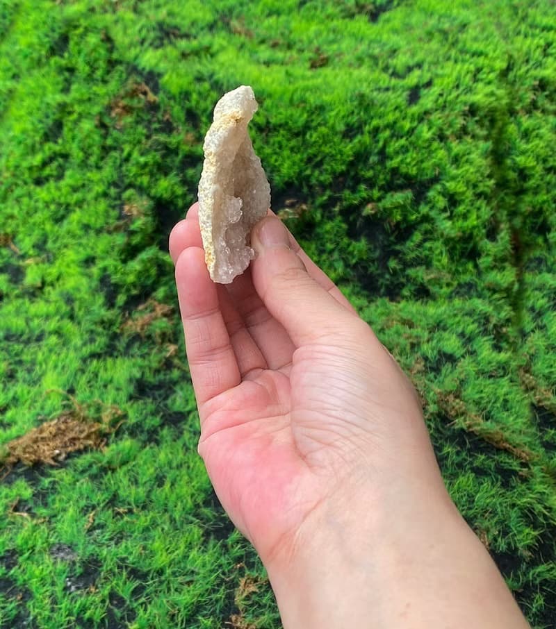 天然原礦可愛晶瑩剔透瑪瑙白水晶片 消磁淨化 療癒 開運 快速出貨