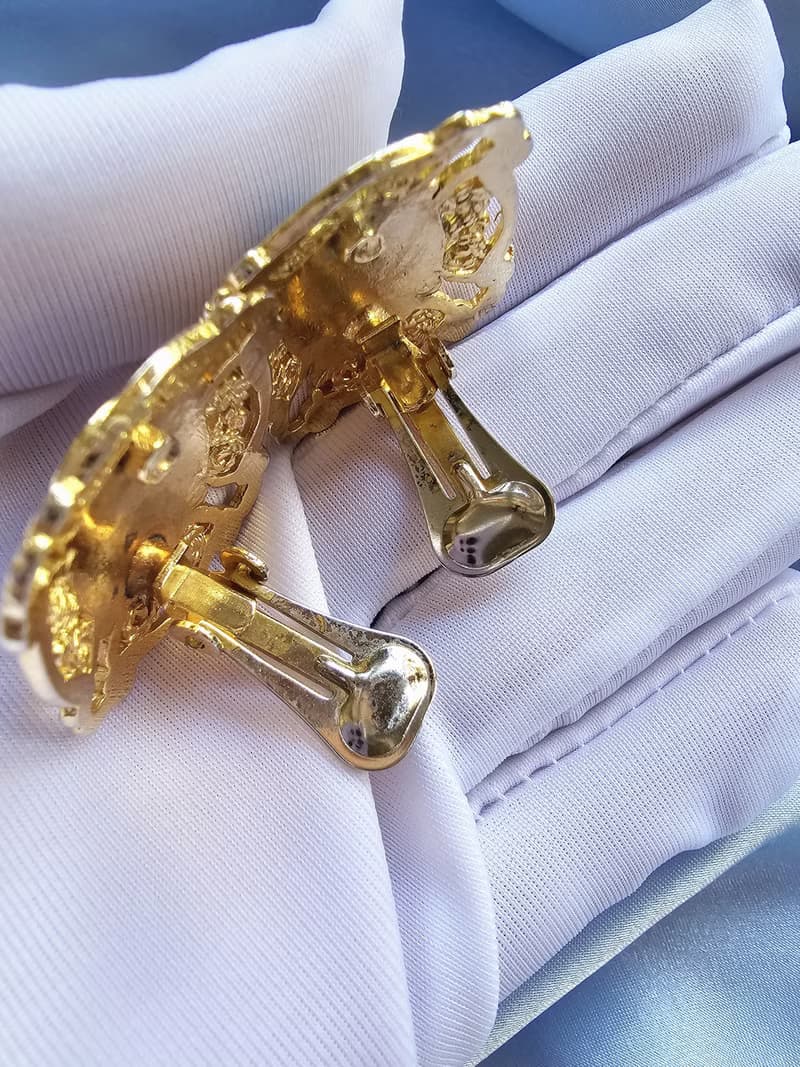 金色雕花框復古綠琺瑯夾式耳環/vintage美國西洋古董飾品