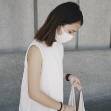 小高領背心-白色