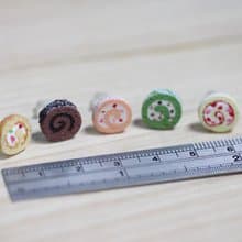 袖珍蛋糕卷耳環 套組 Miniature Sweet Roll Cake Earring Set