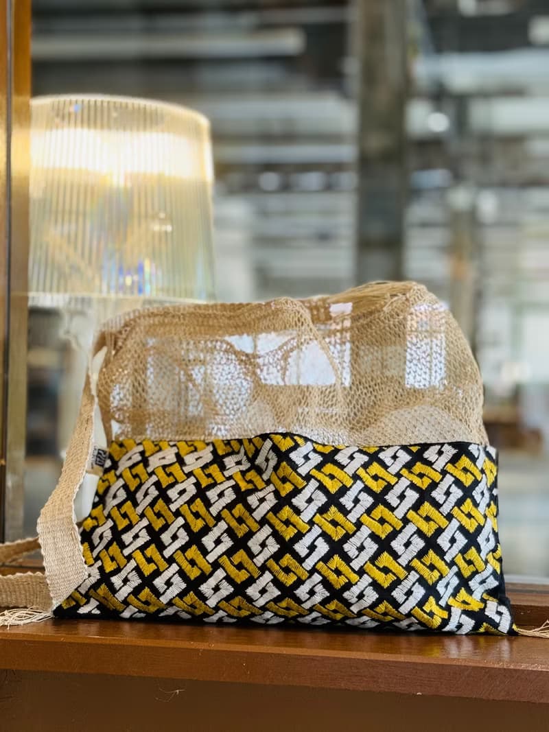 手工刺繡 藤編 斜背包 肩背包 側背包 手袋 斜孭袋