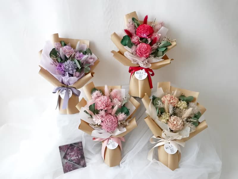 2025 母親節花禮【中小型索拉康乃馨乾燥花束】母親節花/企業花