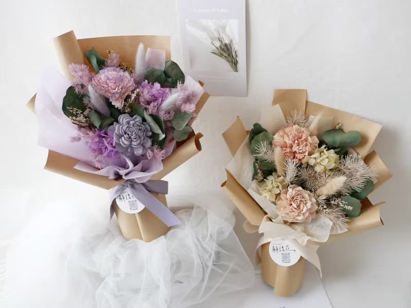 2025 母親節花禮【中小型索拉康乃馨乾燥花束】母親節花/企業花