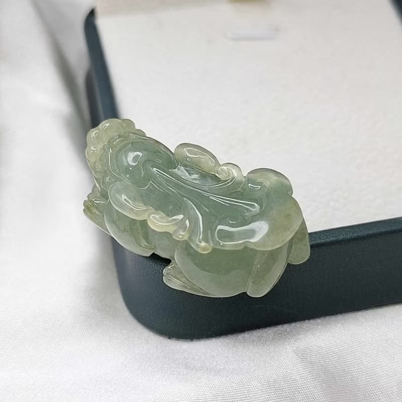 冰起膠 油清貔貅 吊墜 手牌 | 天然緬甸玉A貨翡翠