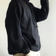 Big silhouette hoodie / black / plain / hand embroidery / unisex