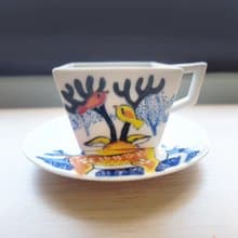 手工燒製。雅歌之鹿手繪感童趣四方咖啡組。附精緻包裝。