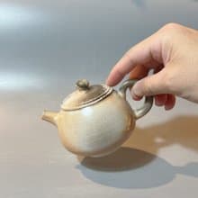 柴燒瓷土奶油系正把茶壺 / 柴燒茶具  / 小平凡手作