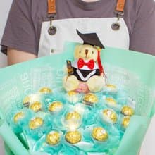 畢業花束 畢業熊+豪華版金莎18顆花束 附燈串 Tiffany綠 A012