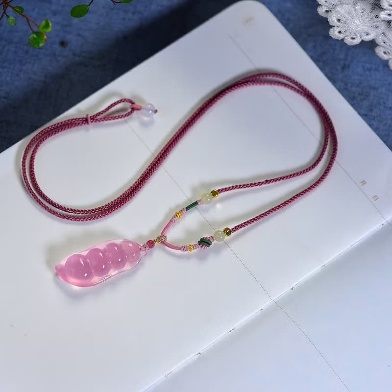極品天然莫桑比剋星光粉水晶四季豆吊墜毛衣鏈 全淨體 顏色粉潤