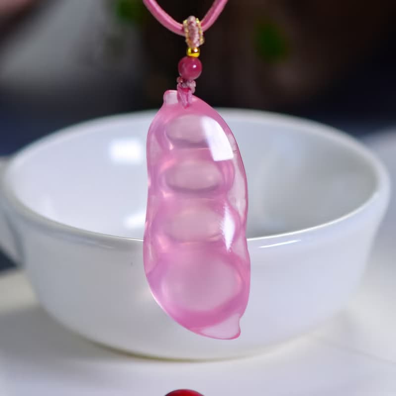 極品天然莫桑比剋星光粉水晶四季豆吊墜毛衣鏈 全淨體 顏色粉潤
