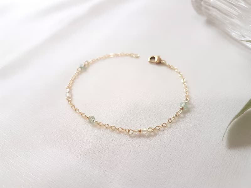 晴空 ‧ 磷灰石 白水晶 細手鍊