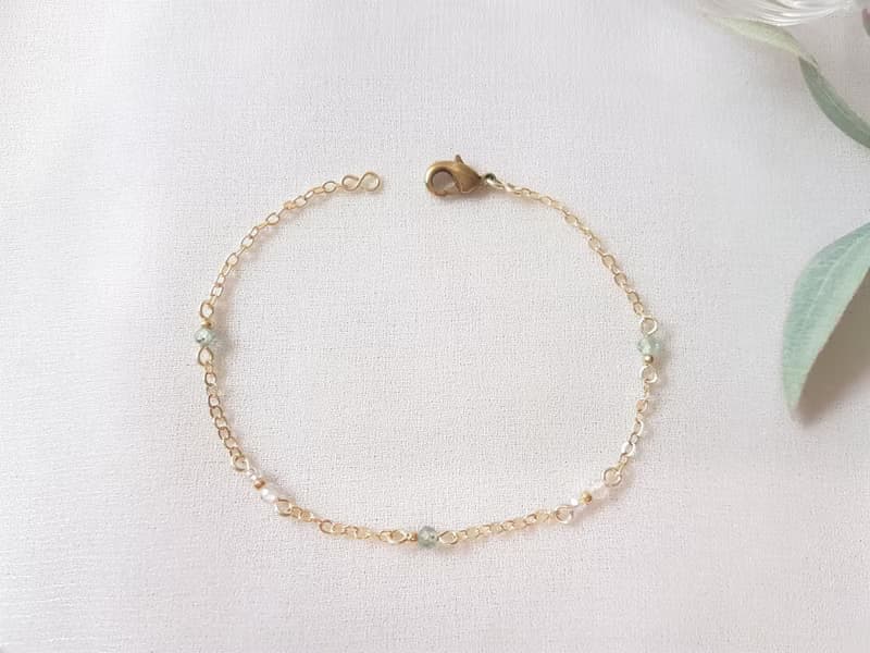 晴空 ‧ 磷灰石 白水晶 細手鍊