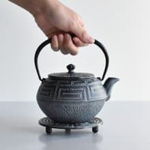 鑄鐵茶壺【漩渦】(茶壺+瓶敷)