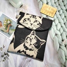 袋物系列-日本知名設計師黑底米白大貓咪款-7.8吋電子書保護套-
