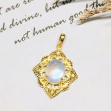 【Jewelry Ya 茱麗葉】古典鏤空 14K金 月光石 小鑽 墜子