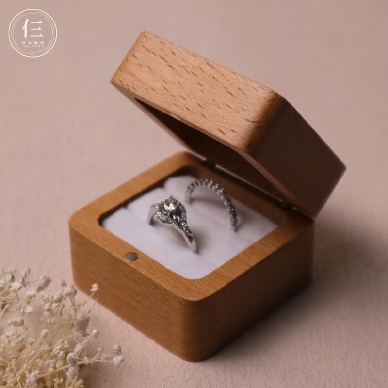 【手繪－雷雕戒指盒】求婚/婚戒盒/鑽戒盒 戒指收納盒 結婚 禮物