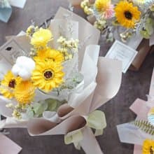 畢業花禮 / 香氛皂花系列 / 繽紛的香氛向日葵花束