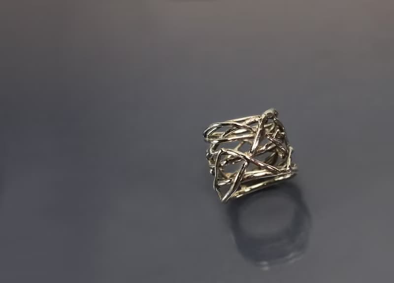 線條系列-寬版纏繞不規則銀戒