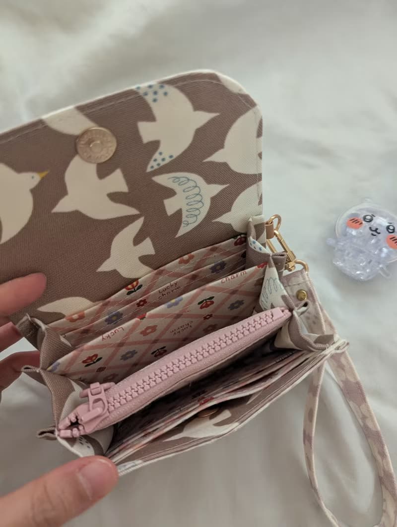 四層短夾錢包-白小花 6卡層+掛繩