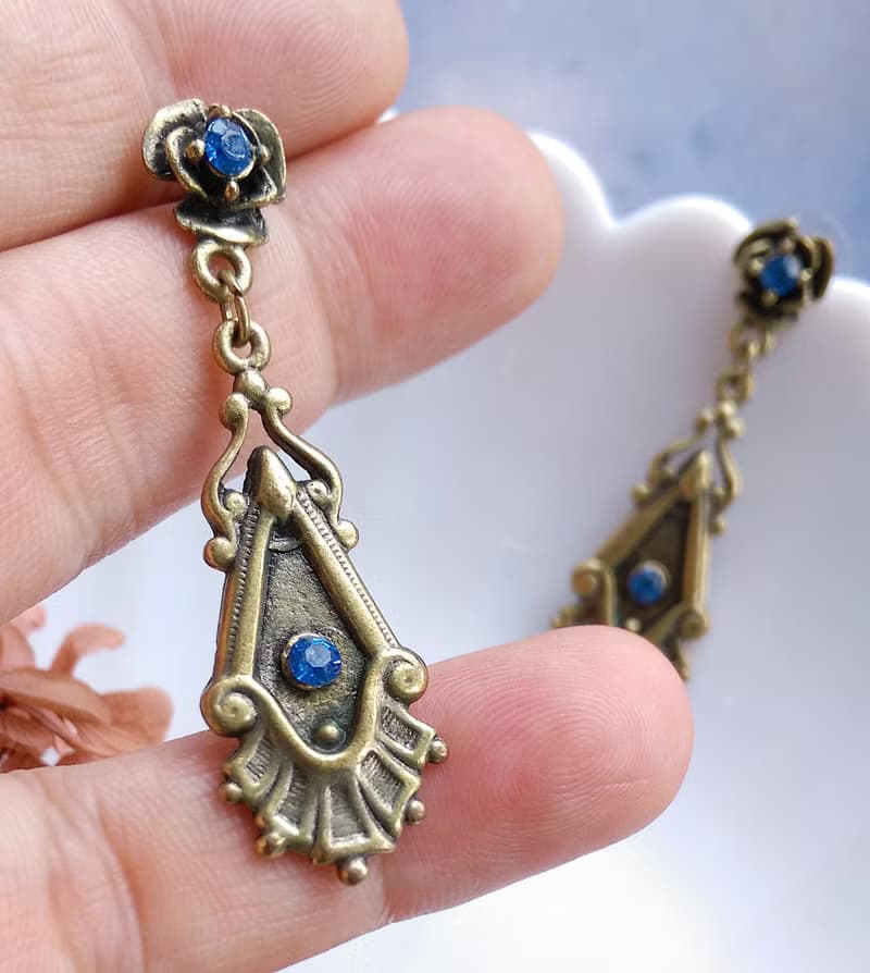 Vintage Jewelry 西洋古董飾品 復古優美 垂墜 針式耳環